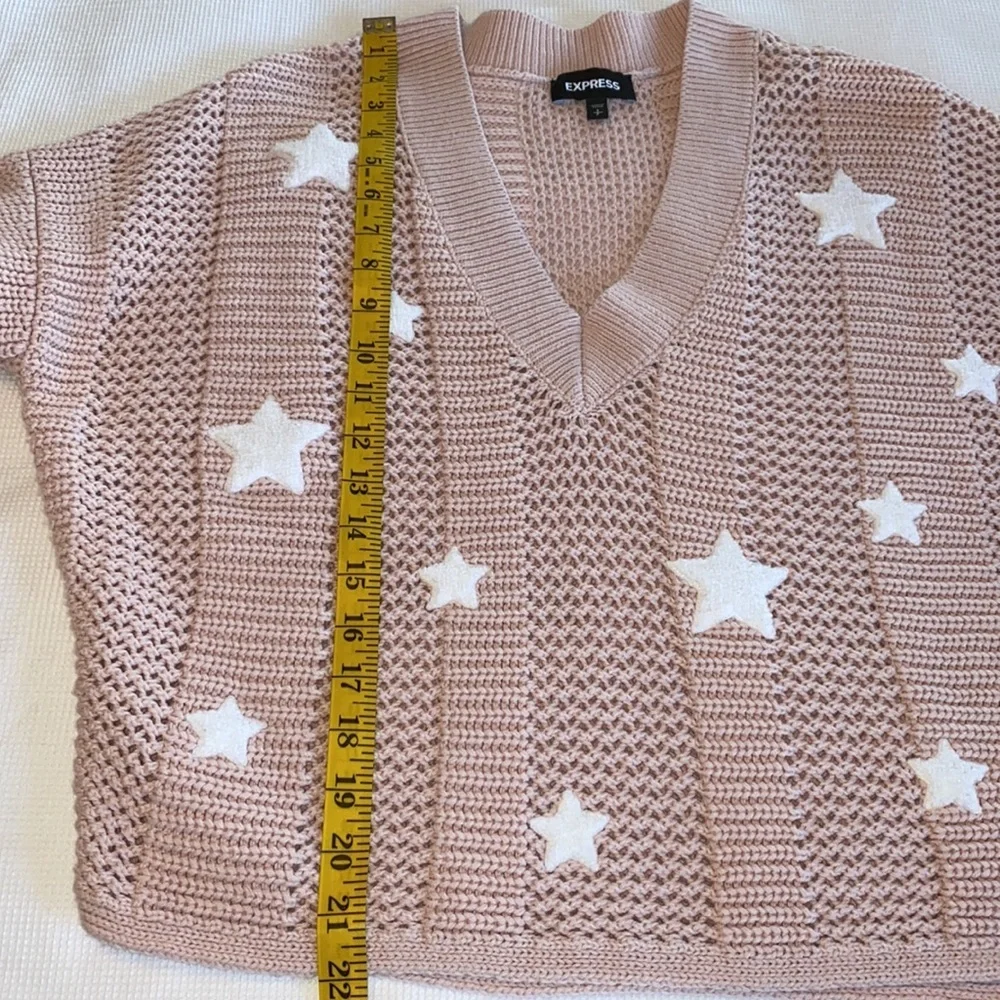 Woman’s Express V Neck Pink and White Star Sweater Size Small - Picture 11 of 12